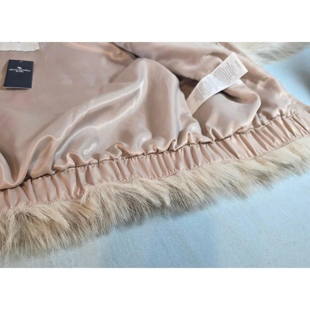 Abercrombie Kids Tan Faux Fur Jacket Size 11/12 Beige Plush Coat